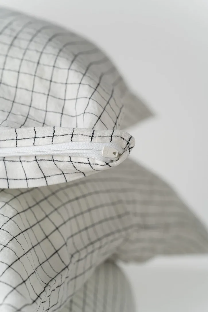 Linen Pillowcase, Set of 2 sold by Son de Flor product image thumbnail 4