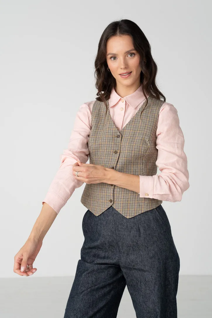 Jane – Fitted Linen V-Neck Vest sold by Son de Flor product image thumbnail 5