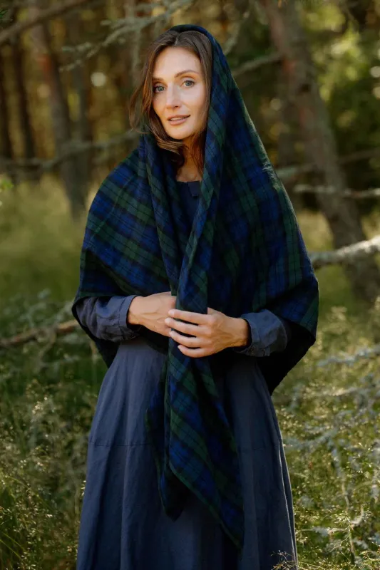 Palisandra – Linen Square Scarf made by Son de Flor