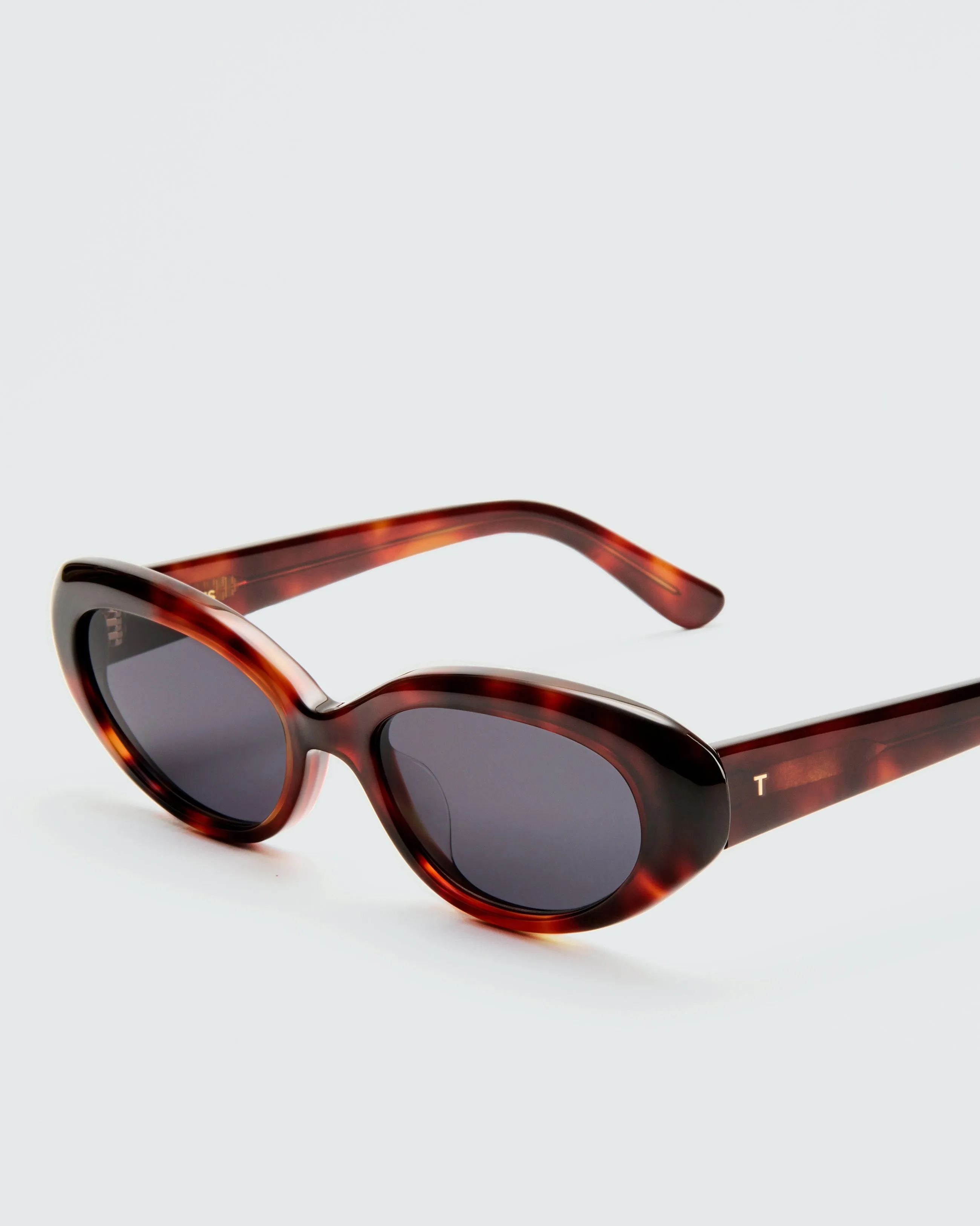 The COCO – Dark Tortoise & Black sold by THISTLES product image thumbnail 3