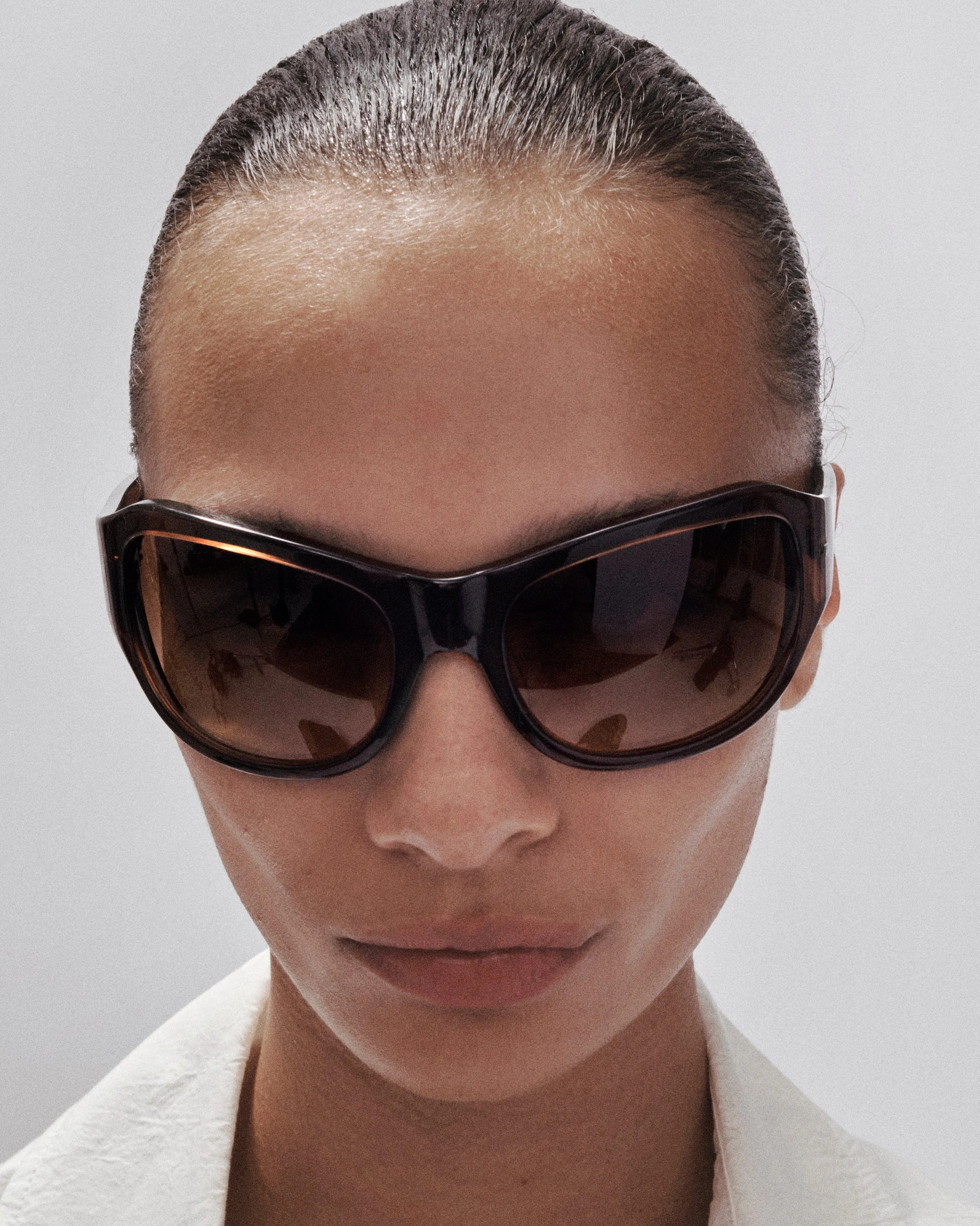 The ATLAS – Crystal Brown & Brown Gradient sold by THISTLES product image thumbnail 5