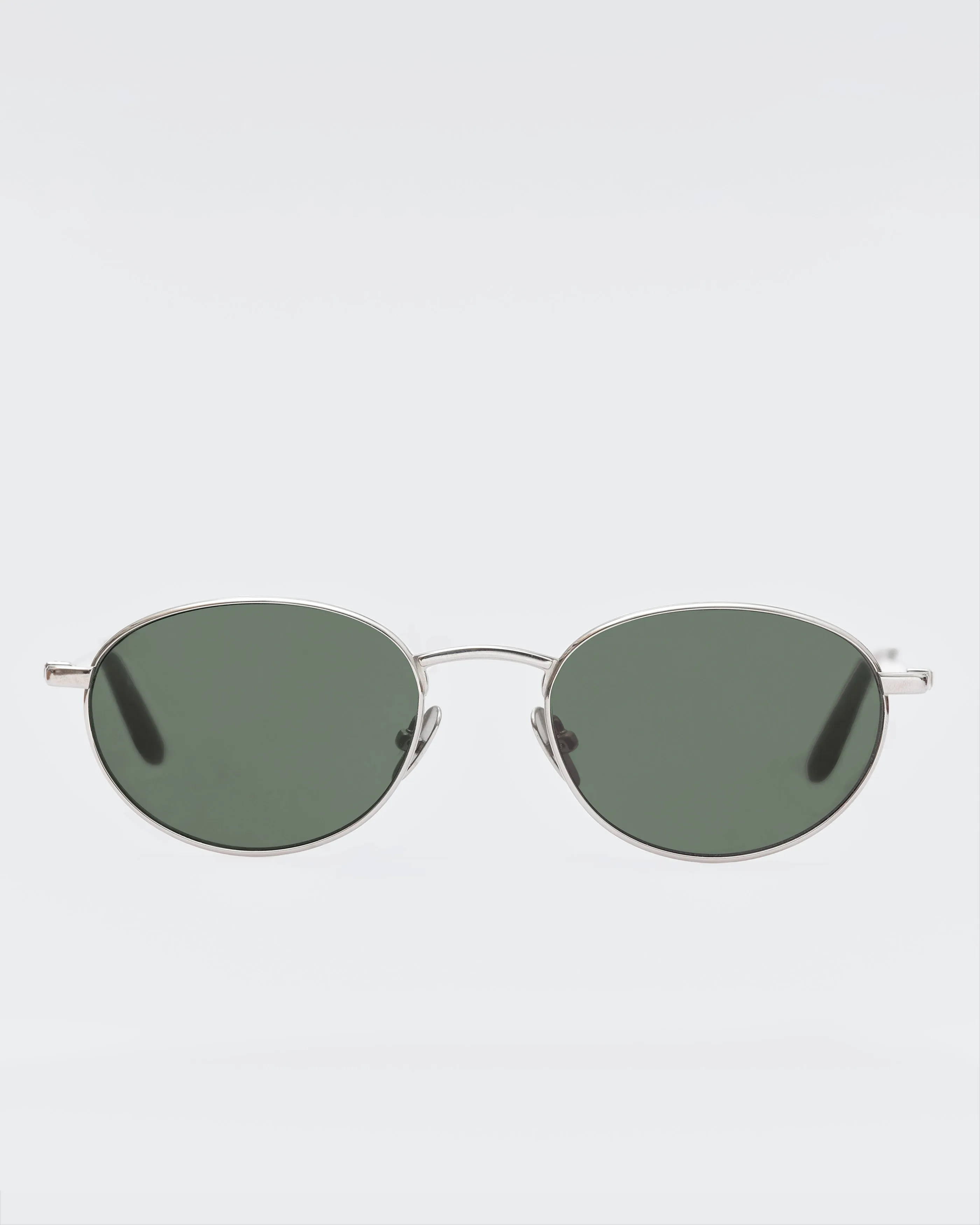 The CRUZ – Silver & Green sold by THISTLES