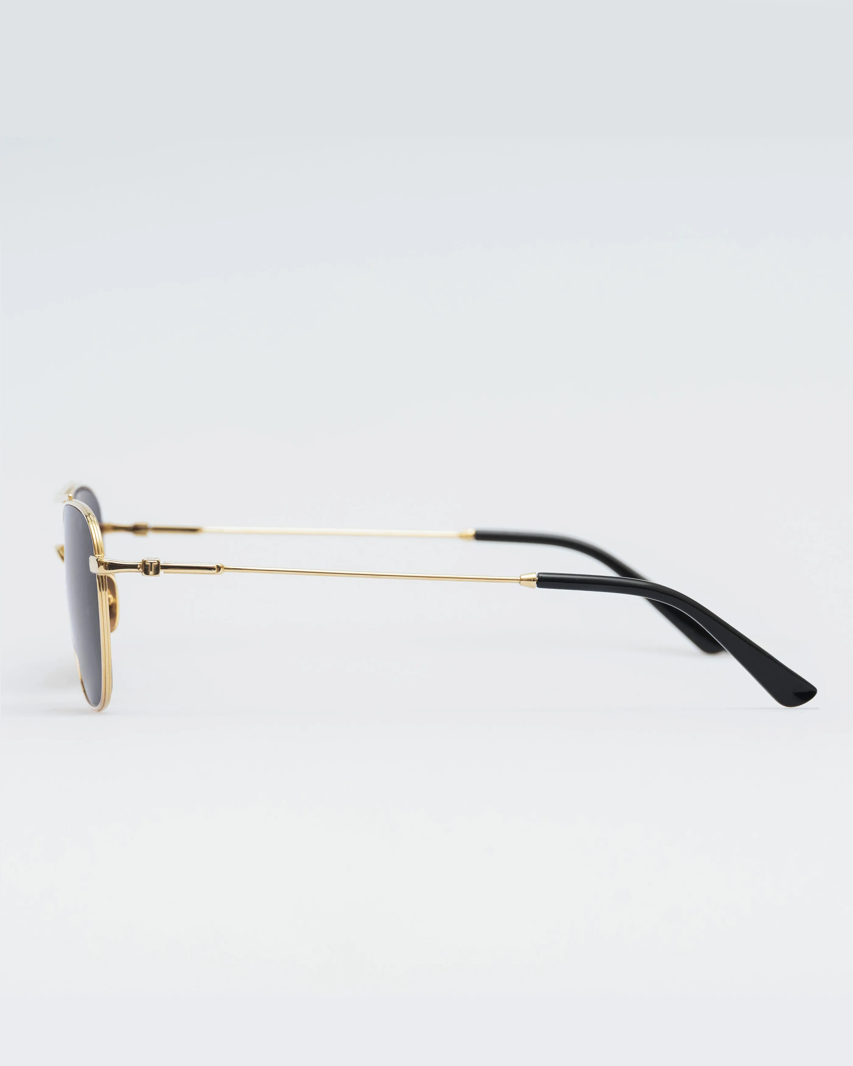 The MALONE – Gold & Black sold by THISTLES product image thumbnail 2