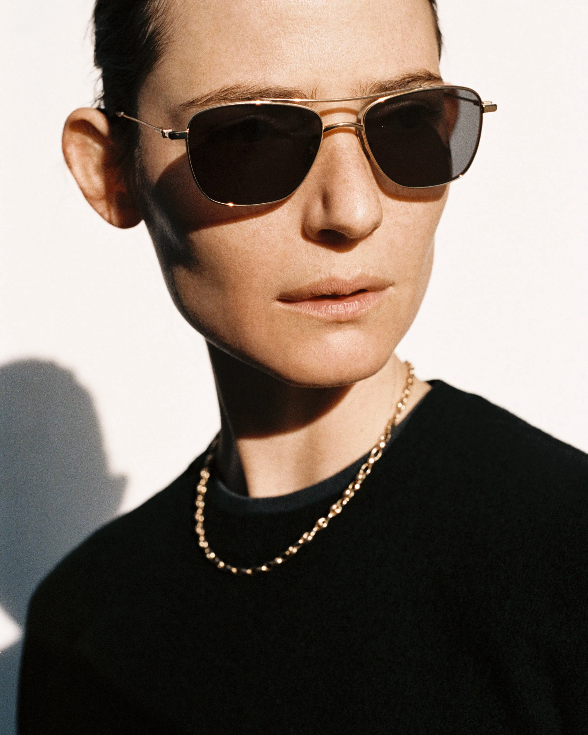 The MALONE – Gold & Black sold by THISTLES product image thumbnail 4