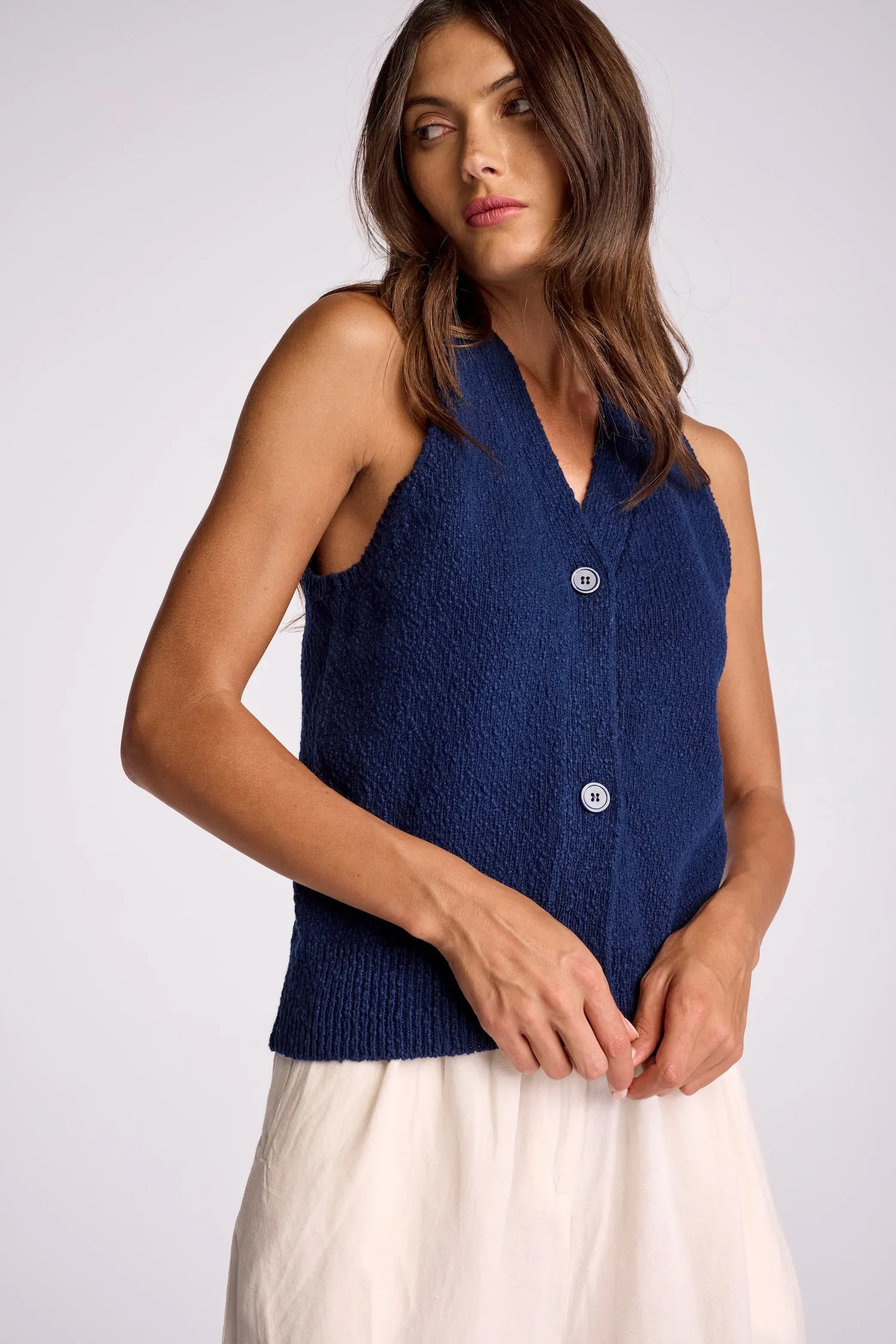 ZYA VEST sold by We Are Sundays product image thumbnail 4
