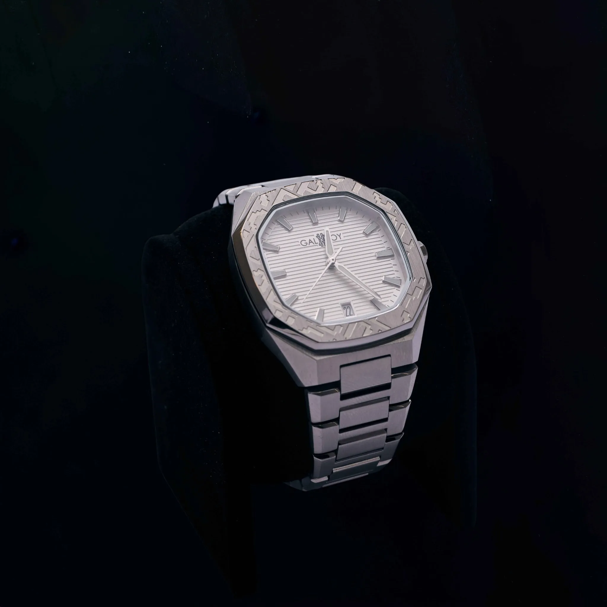 GXB 012 TYPE X - SILVER \ WHITE sold by Galxboy