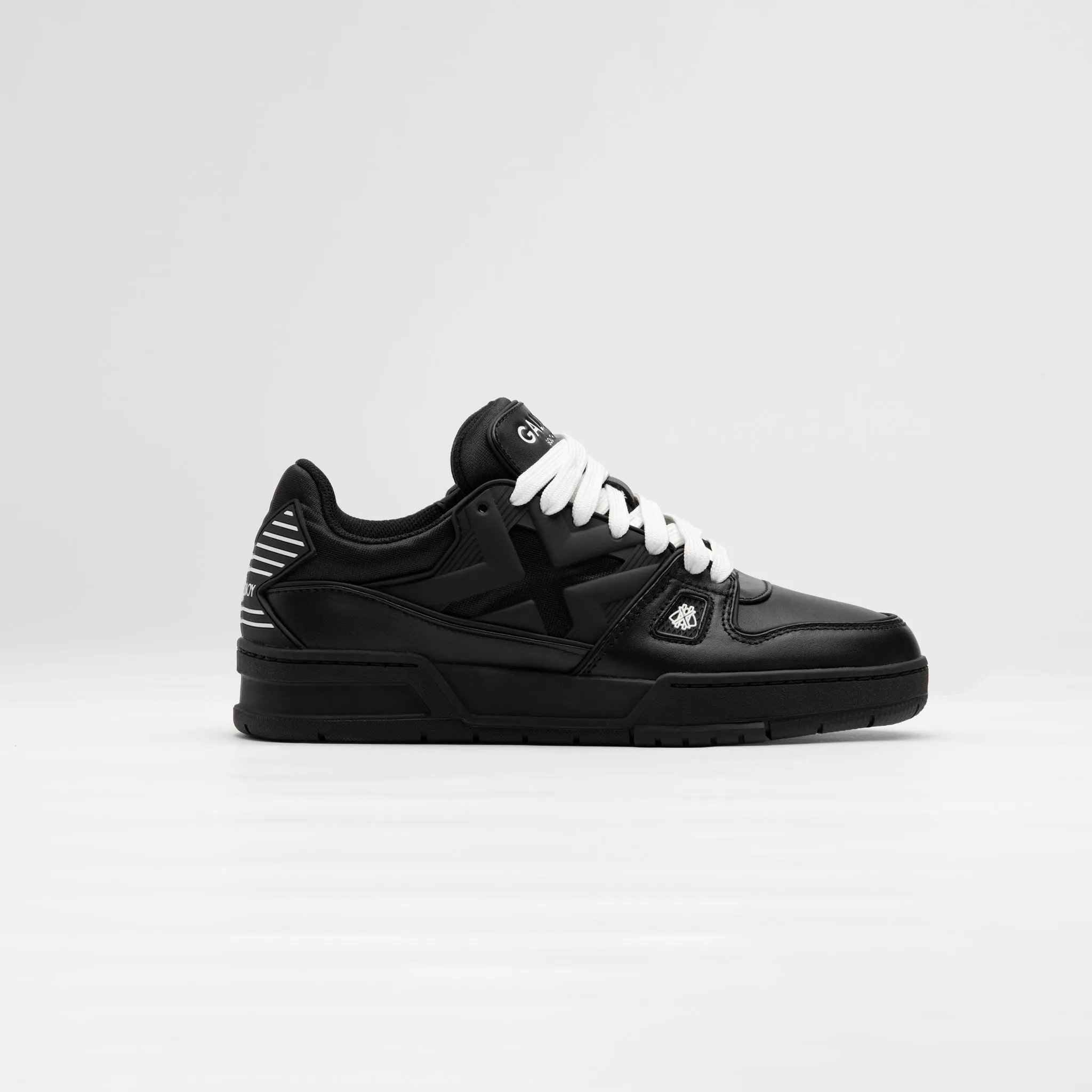 012 TRAINER sold by Galxboy product image thumbnail 2