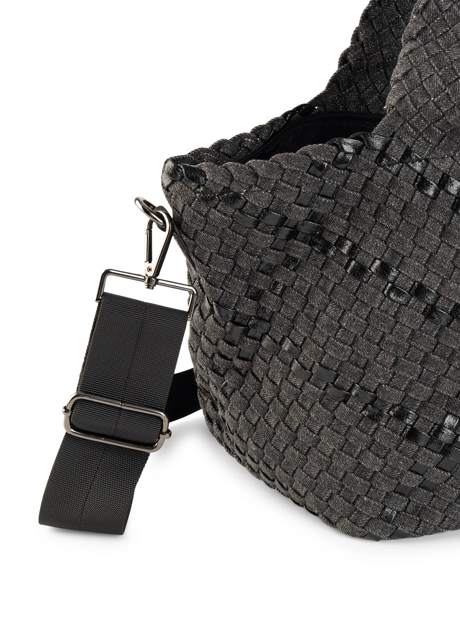 Bobbi Edge Woven Tote-FINAL SALE sold by HAUTE SHORE product image thumbnail 4