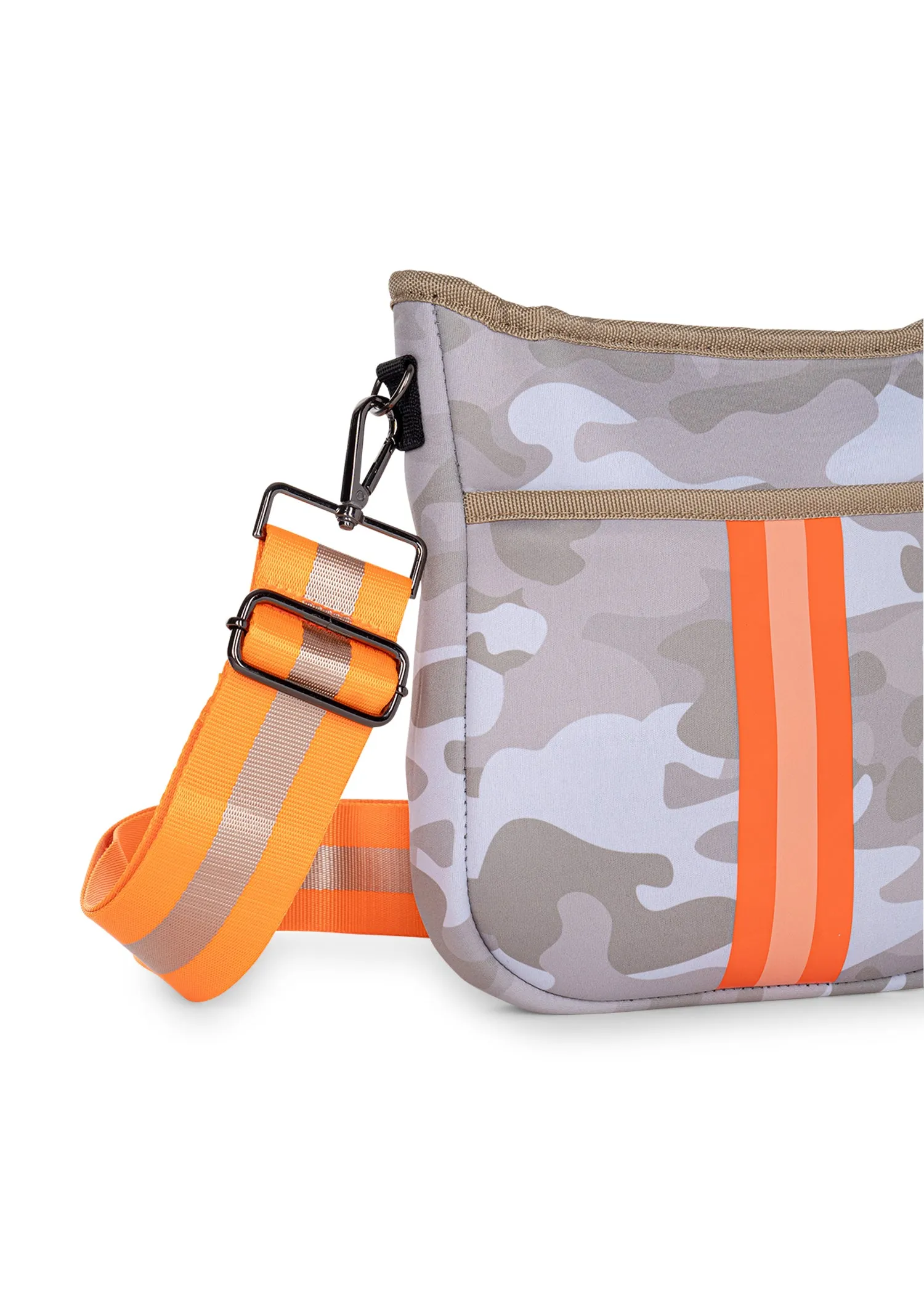 Jeri Playa Crossbody - FINAL SALE sold by HAUTE SHORE product image thumbnail 3