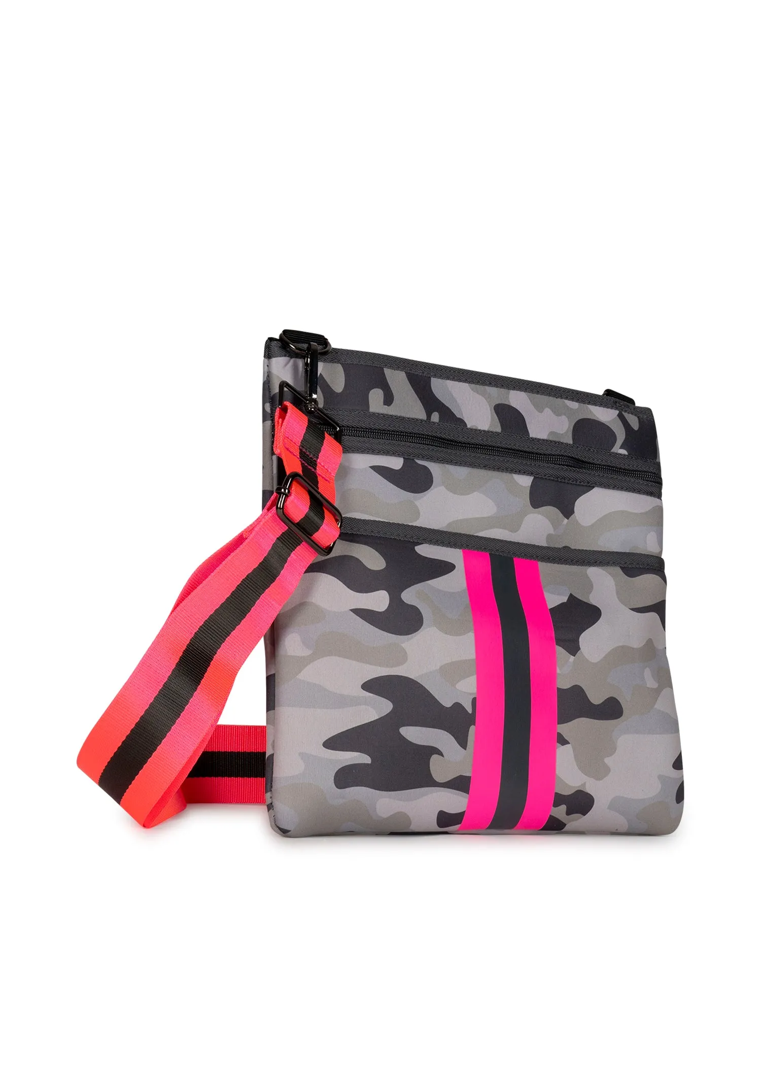 Peyton Cairo Crossbody- FINAL SALE sold by HAUTE SHORE product image thumbnail 4