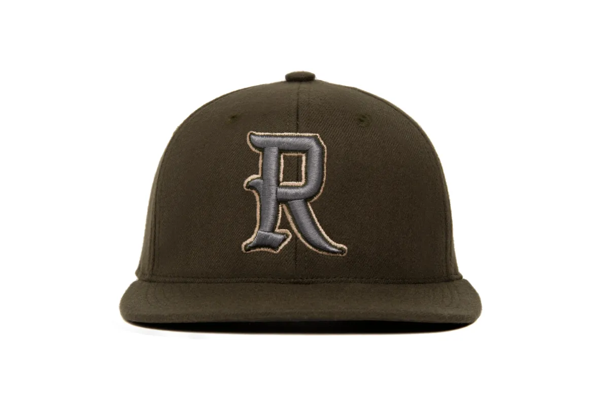 Ligature “R” 3D sold by Hood Hat