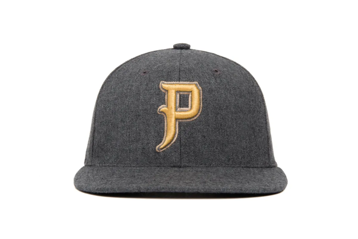 Ligature “P” 3D sold by Hood Hat