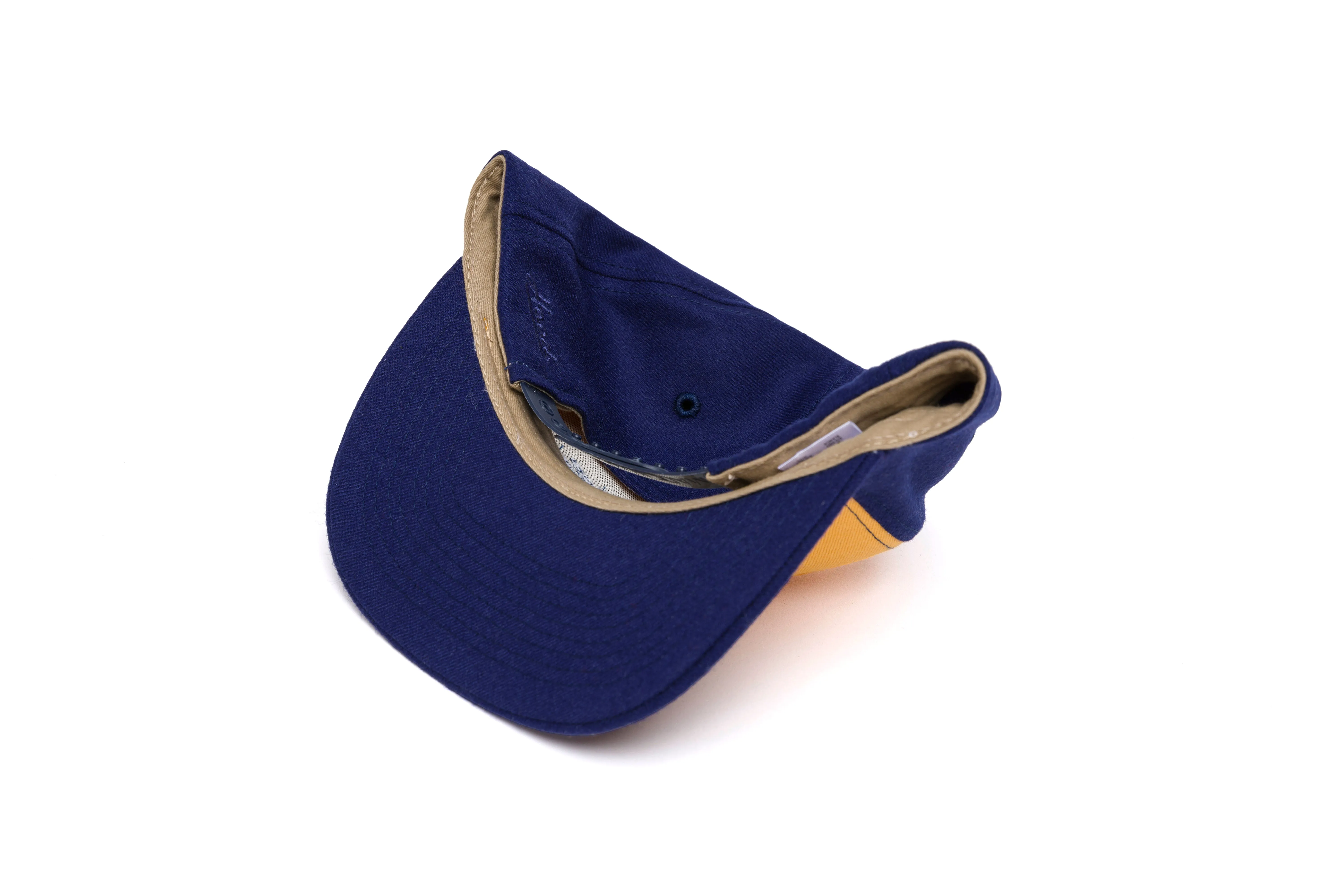 The Robin Clean sold by Hood Hat product image thumbnail 4