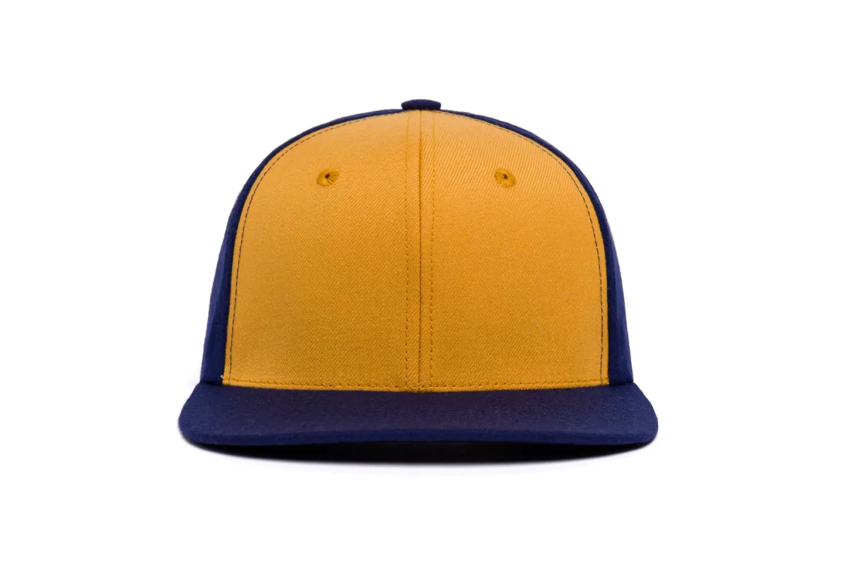 The Robin Clean sold by Hood Hat