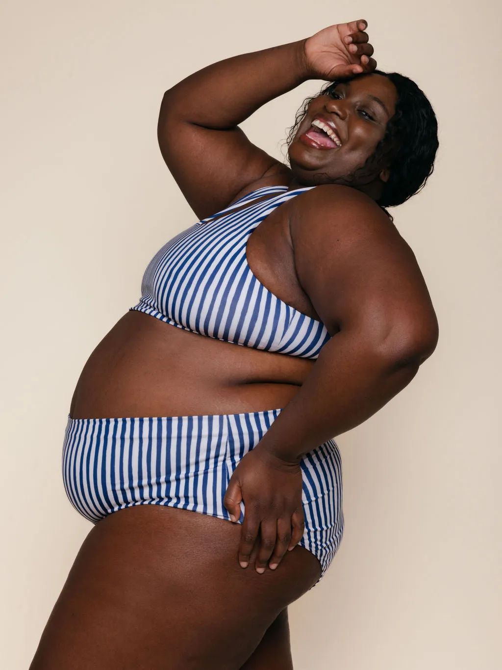 Scoop Top in Amalfi sold by Kitty & Vibe product image thumbnail 5