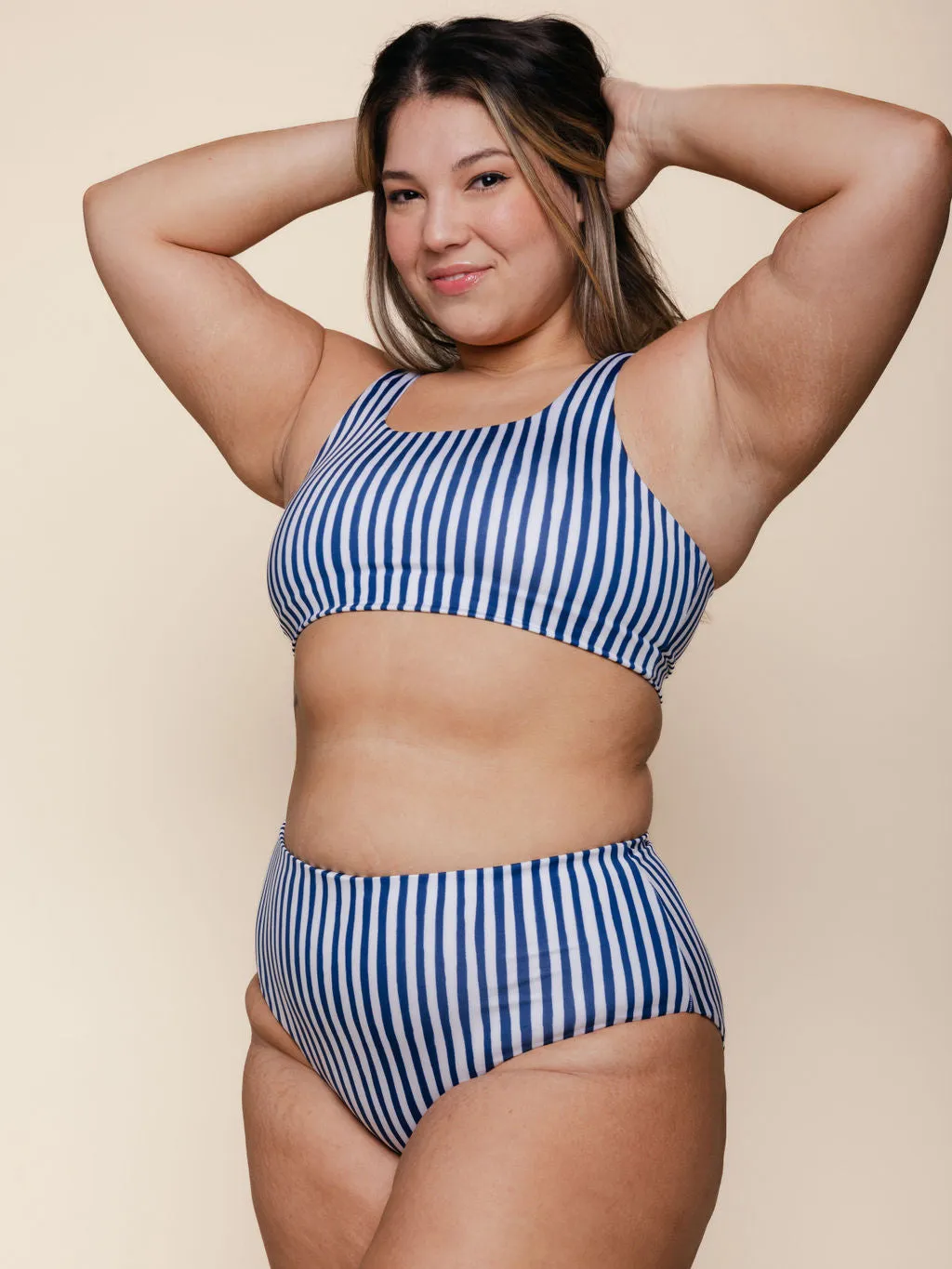 Scoop Top in Amalfi sold by Kitty & Vibe product image thumbnail 3