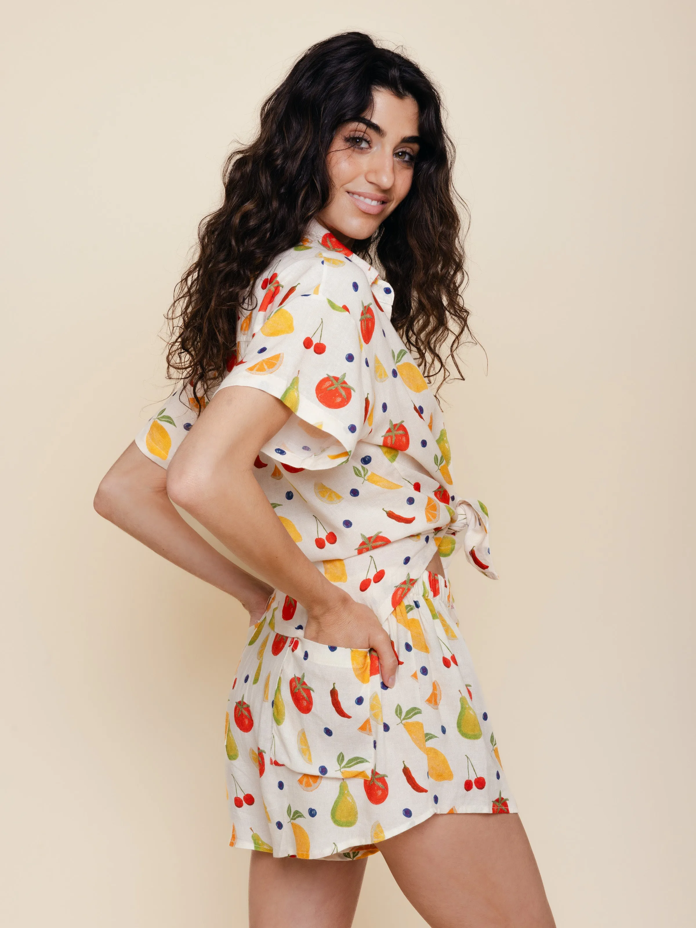 Linen Blend Cover Up Shorts in Paloma sold by Kitty & Vibe product image thumbnail 4