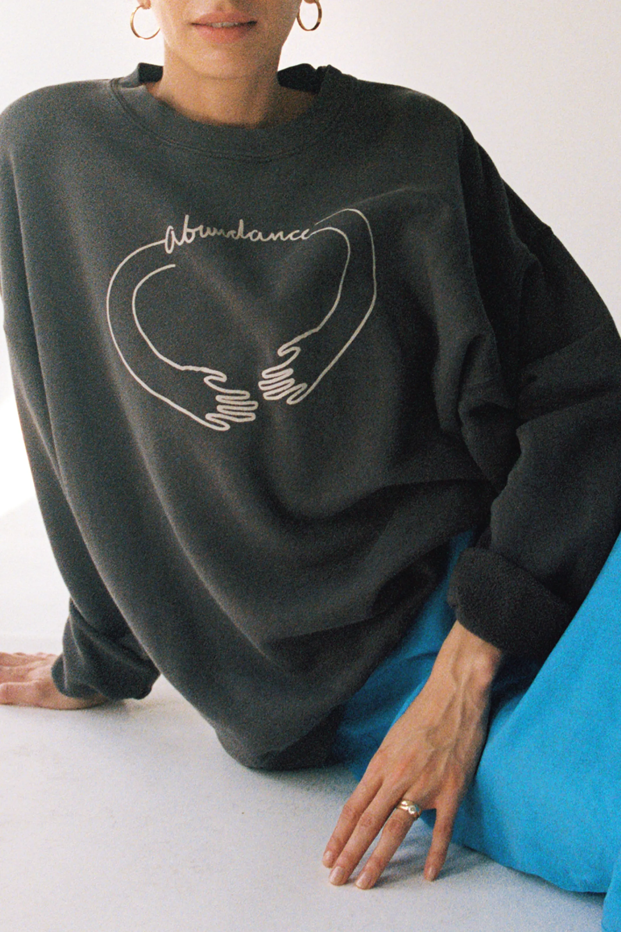 Abundance Crew sold by LA RELAXED