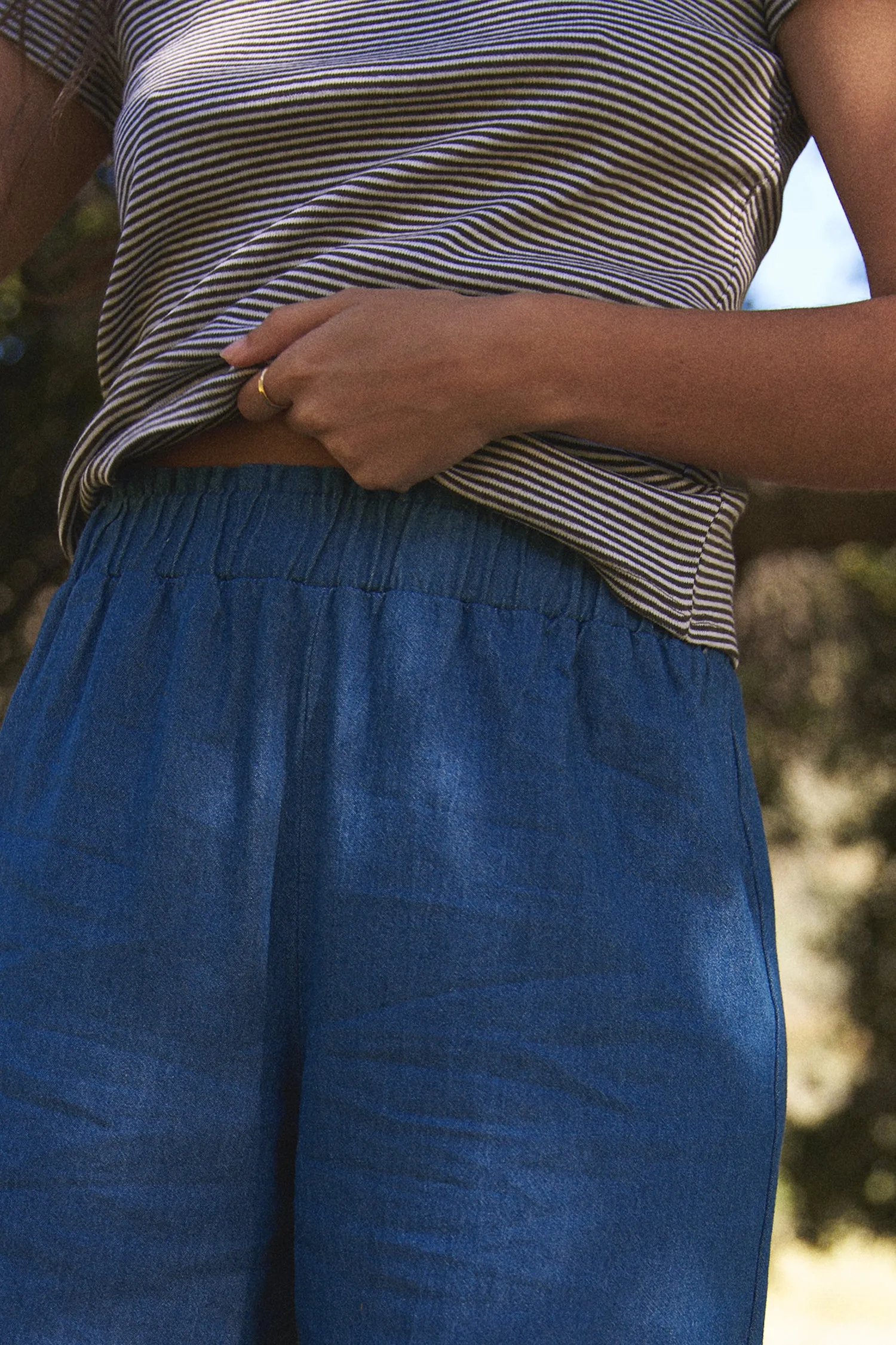 Bebe Stripe Tee sold by LA RELAXED product image thumbnail 5