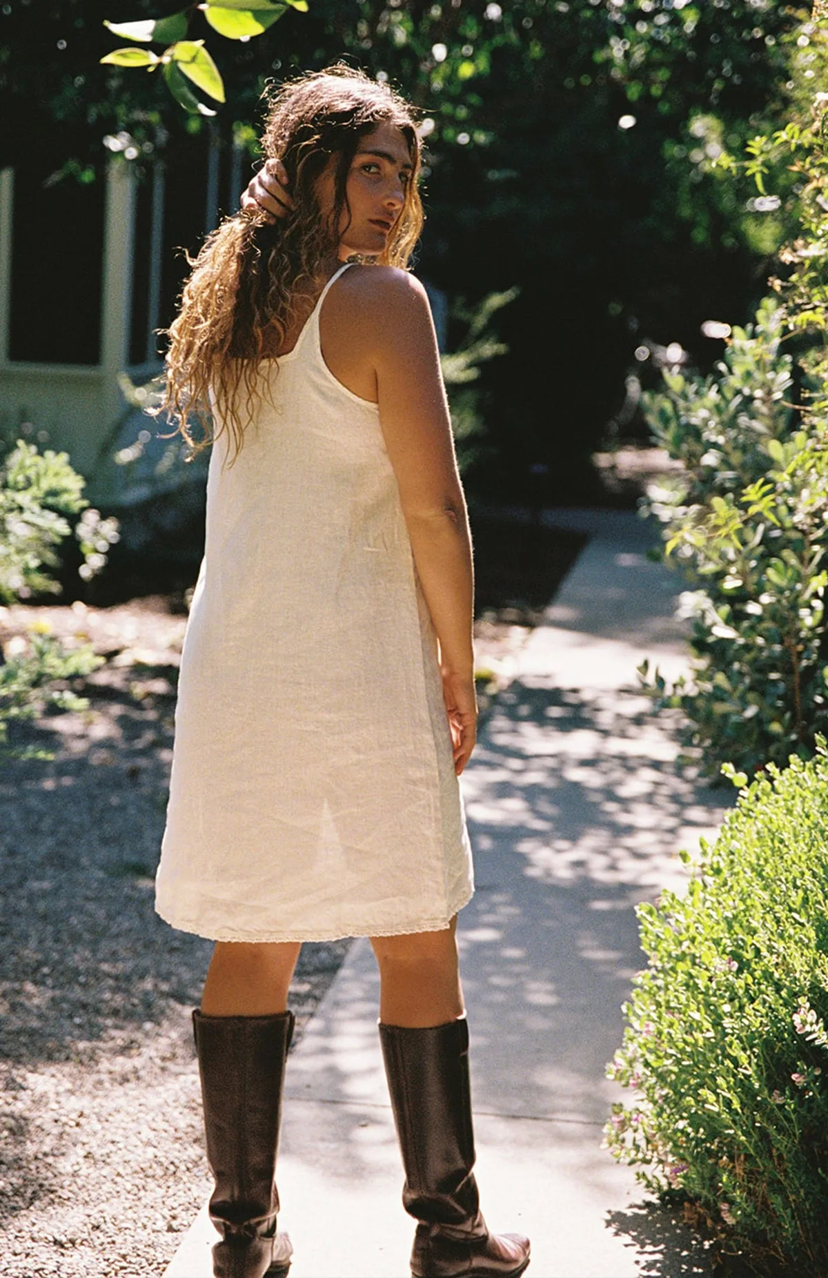 Jardin Linen Dress sold by LA RELAXED product image thumbnail 4