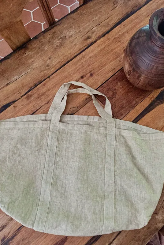 Linen Big Tote sold by LA RELAXED