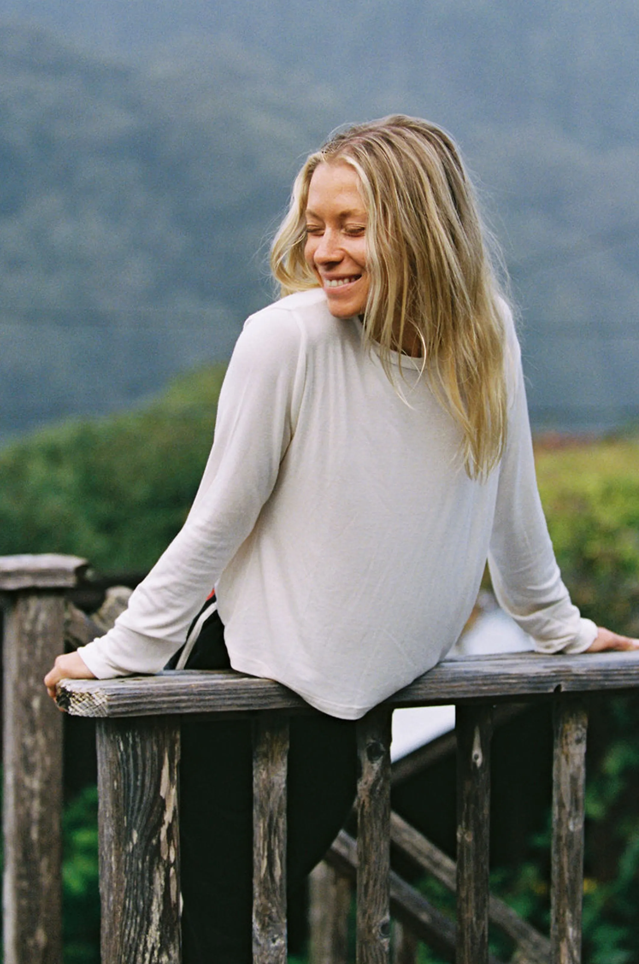 The Cozy Tee sold by LA RELAXED product image thumbnail 5