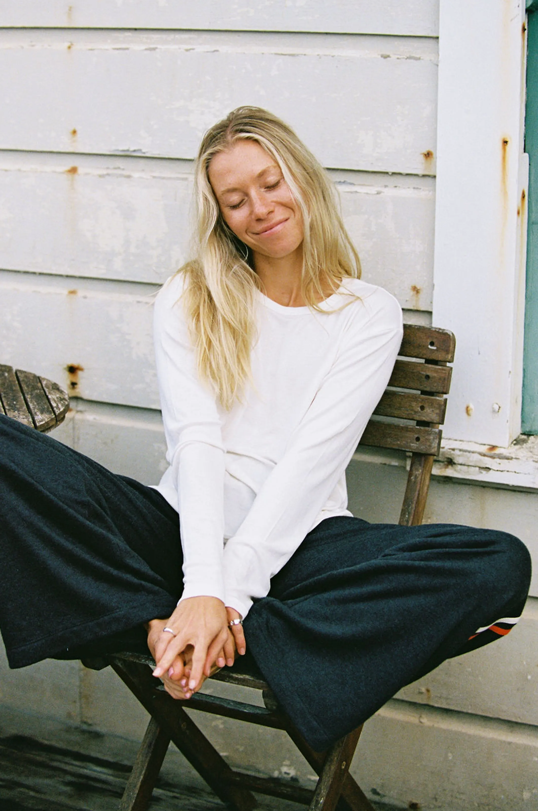 The Cozy Tee sold by LA RELAXED product image thumbnail 2