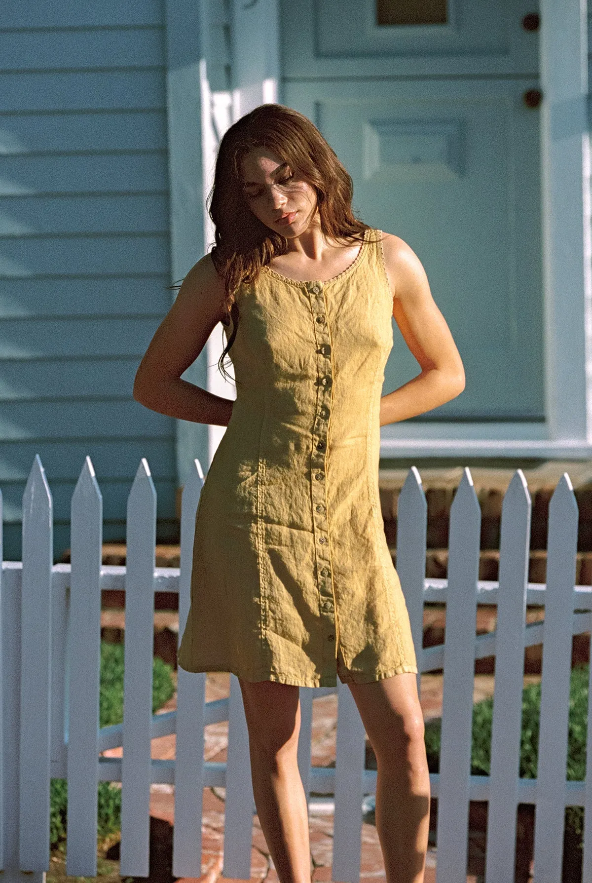 The Linen Pinafore sold by LA RELAXED product image thumbnail 5