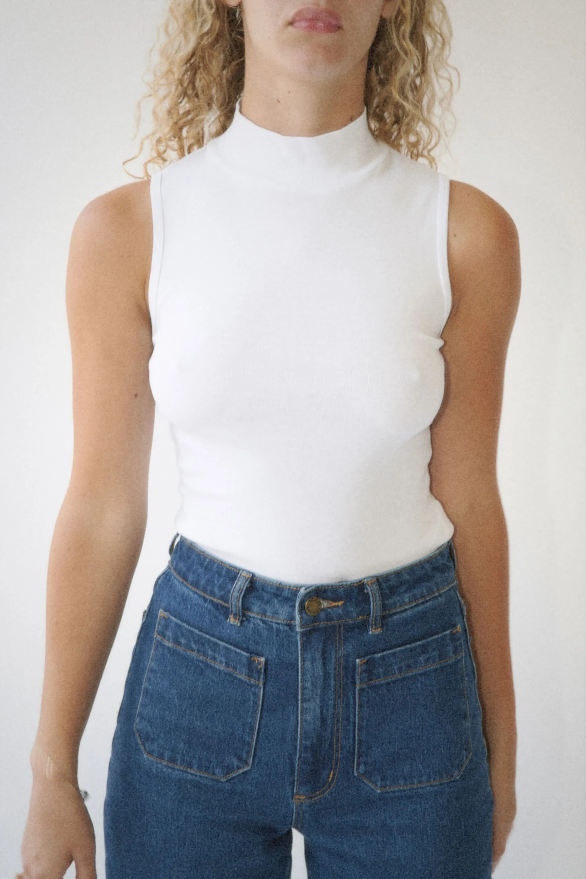 90's Sleeveless Mock Neck sold by LA RELAXED product image thumbnail 2