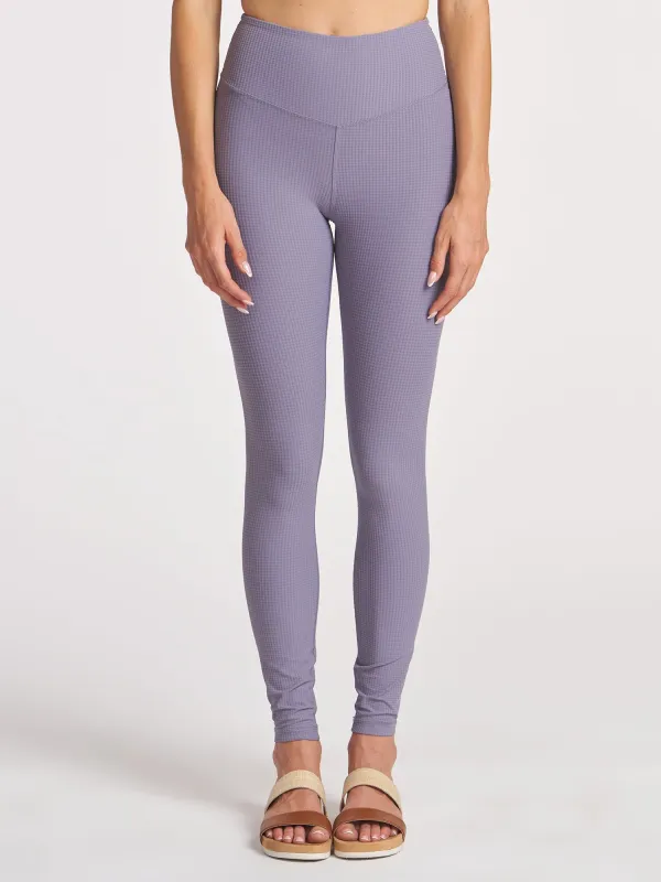 Grid 7/8 Legging sold by Thrive Societe