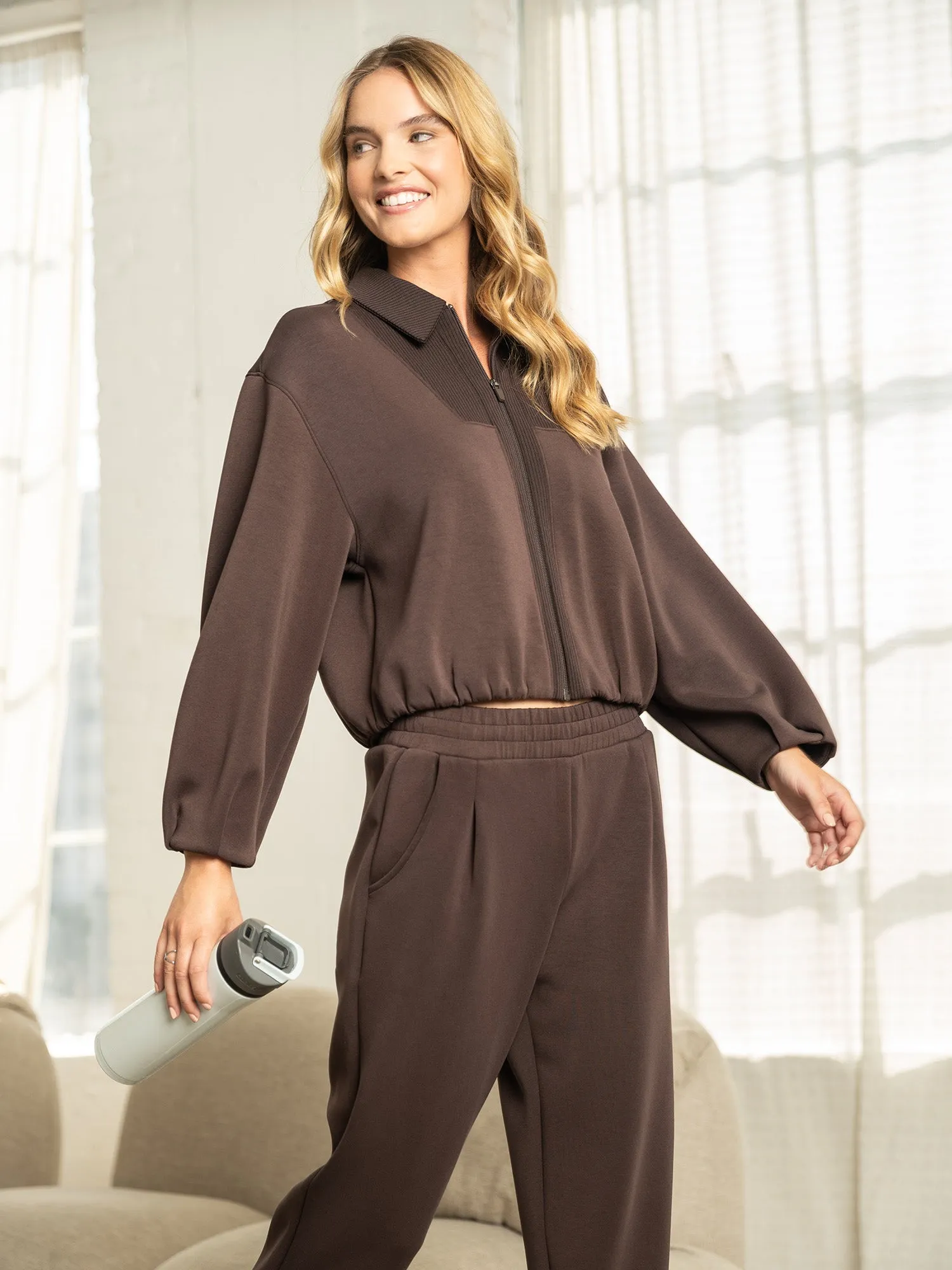 Ultraluxe Zip Bubble Jacket sold by Thrive Societe product image thumbnail 3