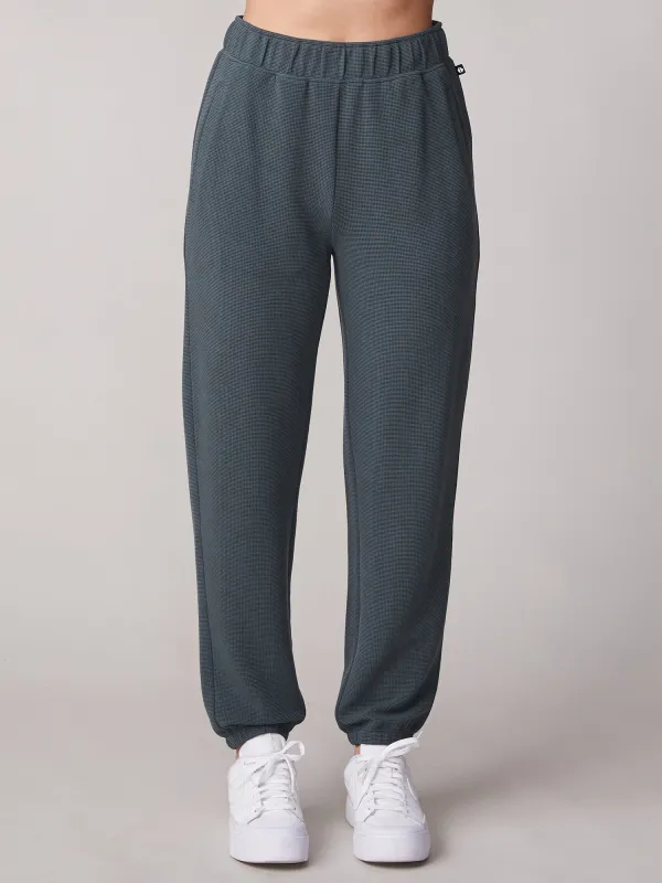 Welt Pocket Jogger made by Thrive Societe
