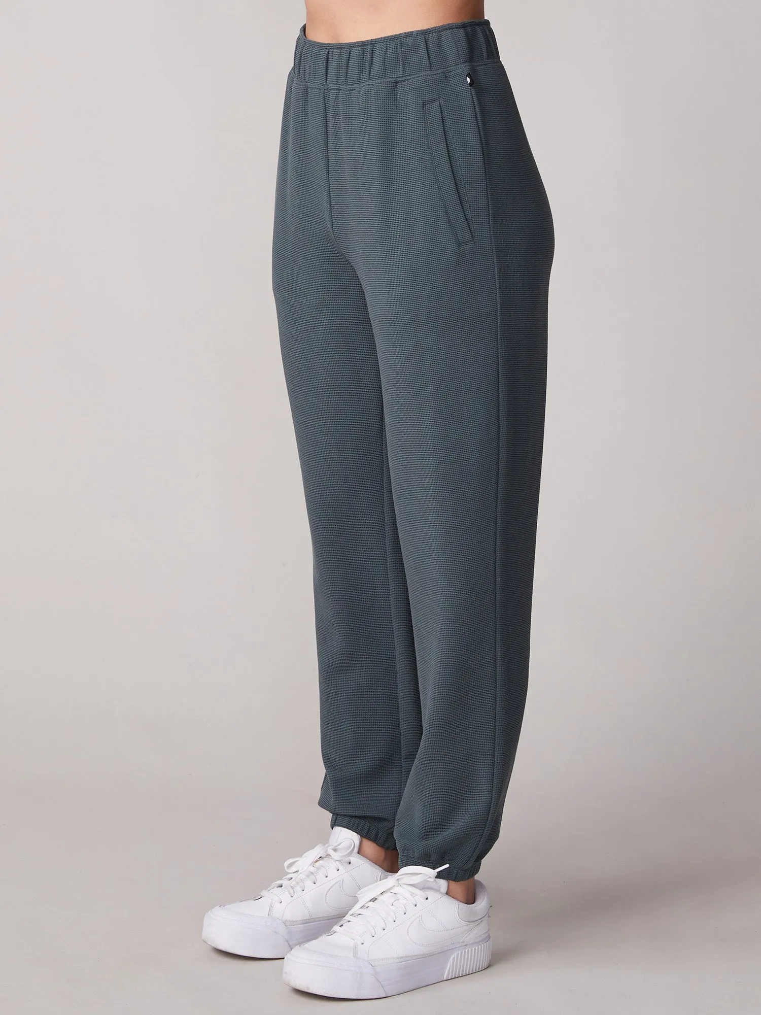 Welt Pocket Jogger sold by Thrive Societe product image thumbnail 2