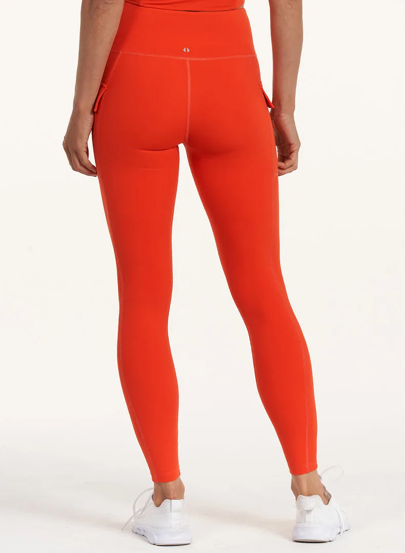 Endure Cargo Pocket Legging sold by Thrive Societe product image thumbnail 3