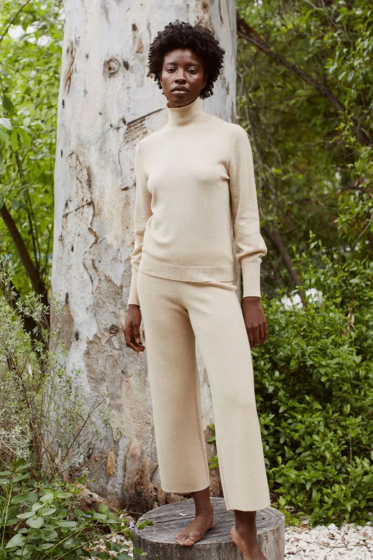 The Elizabeth Set sold by Kilte Collection