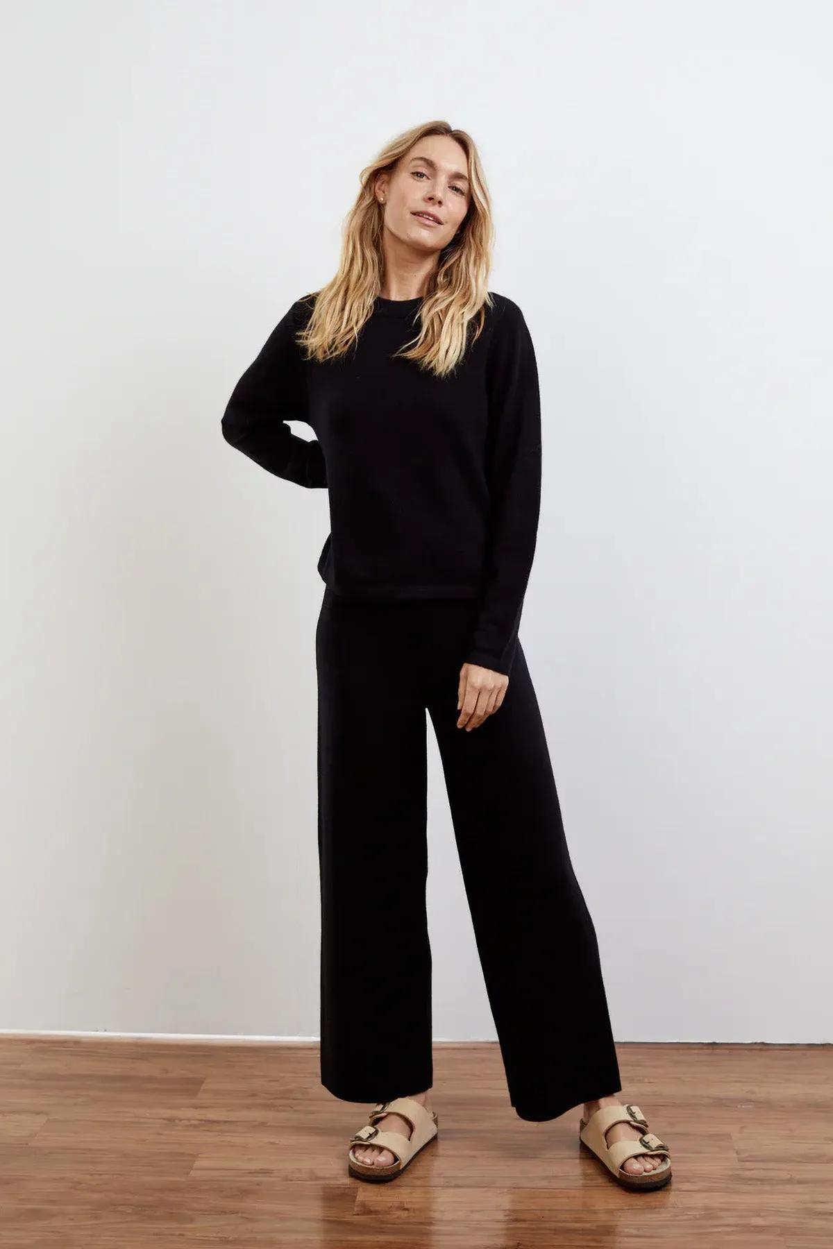 The Longsleeve Liz Set sold by Kilte Collection product image thumbnail 5