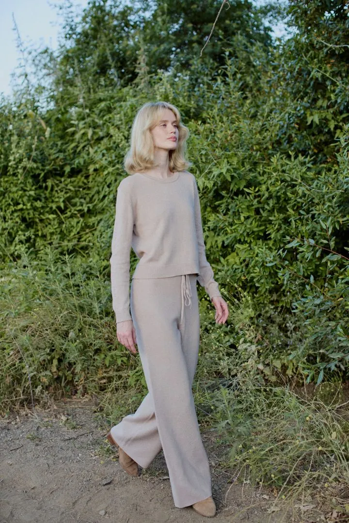 The Taylor Pant sold by Kilte Collection product image thumbnail 2