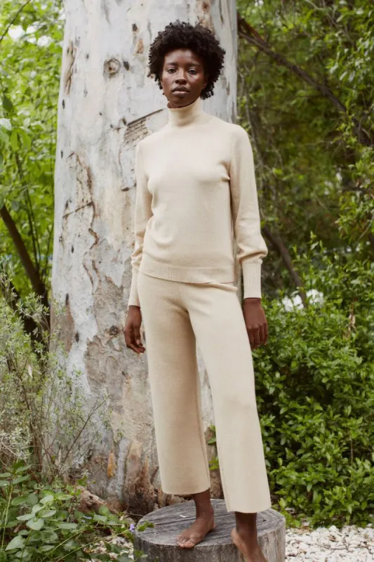 The Elizabeth Set sold by Kilte Collection