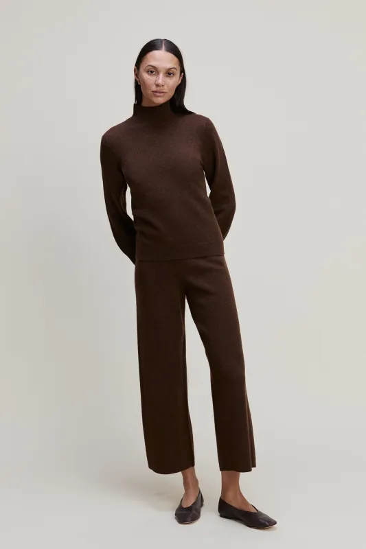 The Elizabeth Set sold by Kilte Collection