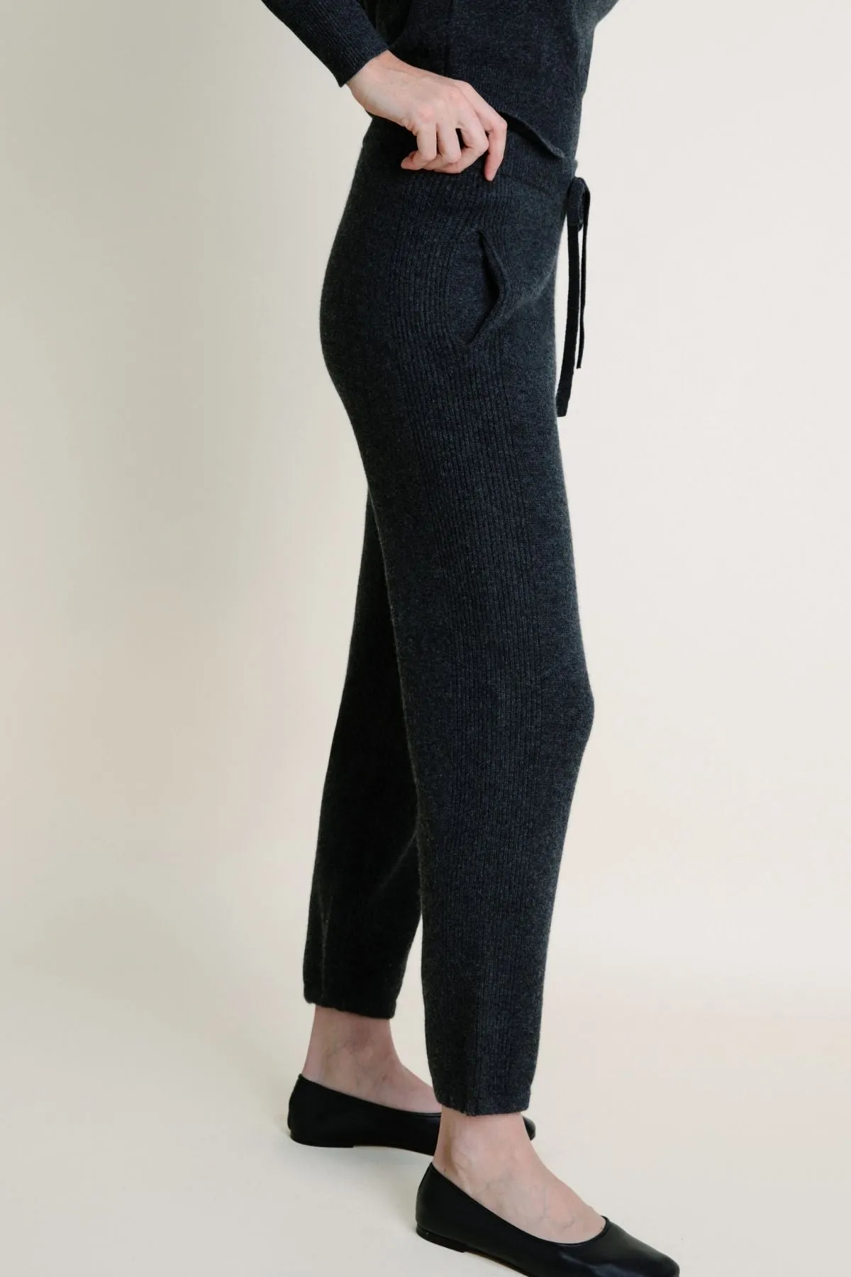 The Bre Joggers sold by Kilte Collection product image thumbnail 3