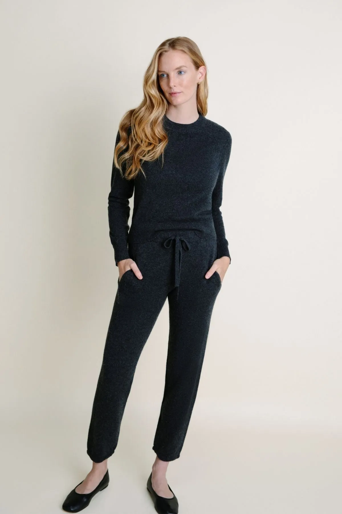 🎁 The Bre Jogger Set (100% off) sold by Kilte Collection product image thumbnail 3