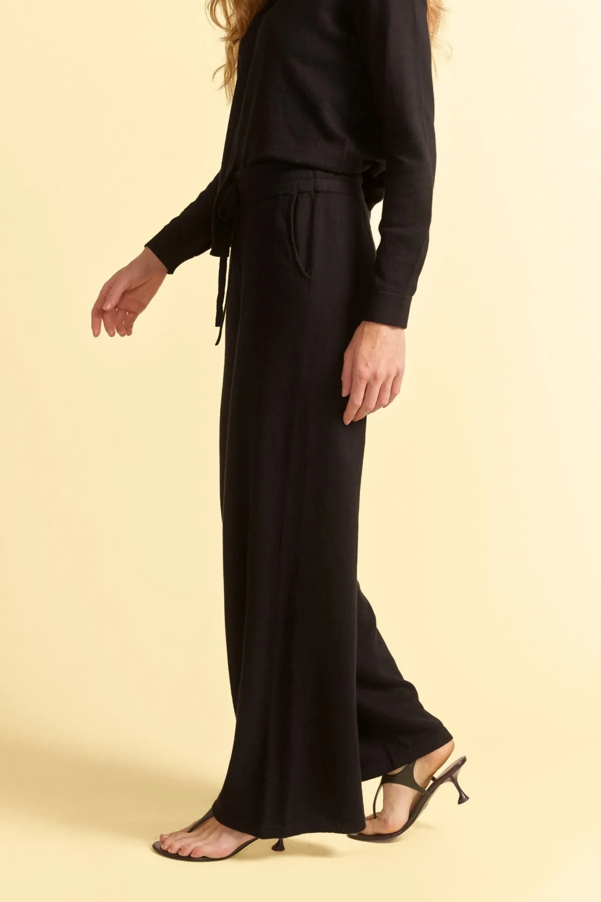 The Julie Easy Pant sold by Kilte Collection product image thumbnail 3