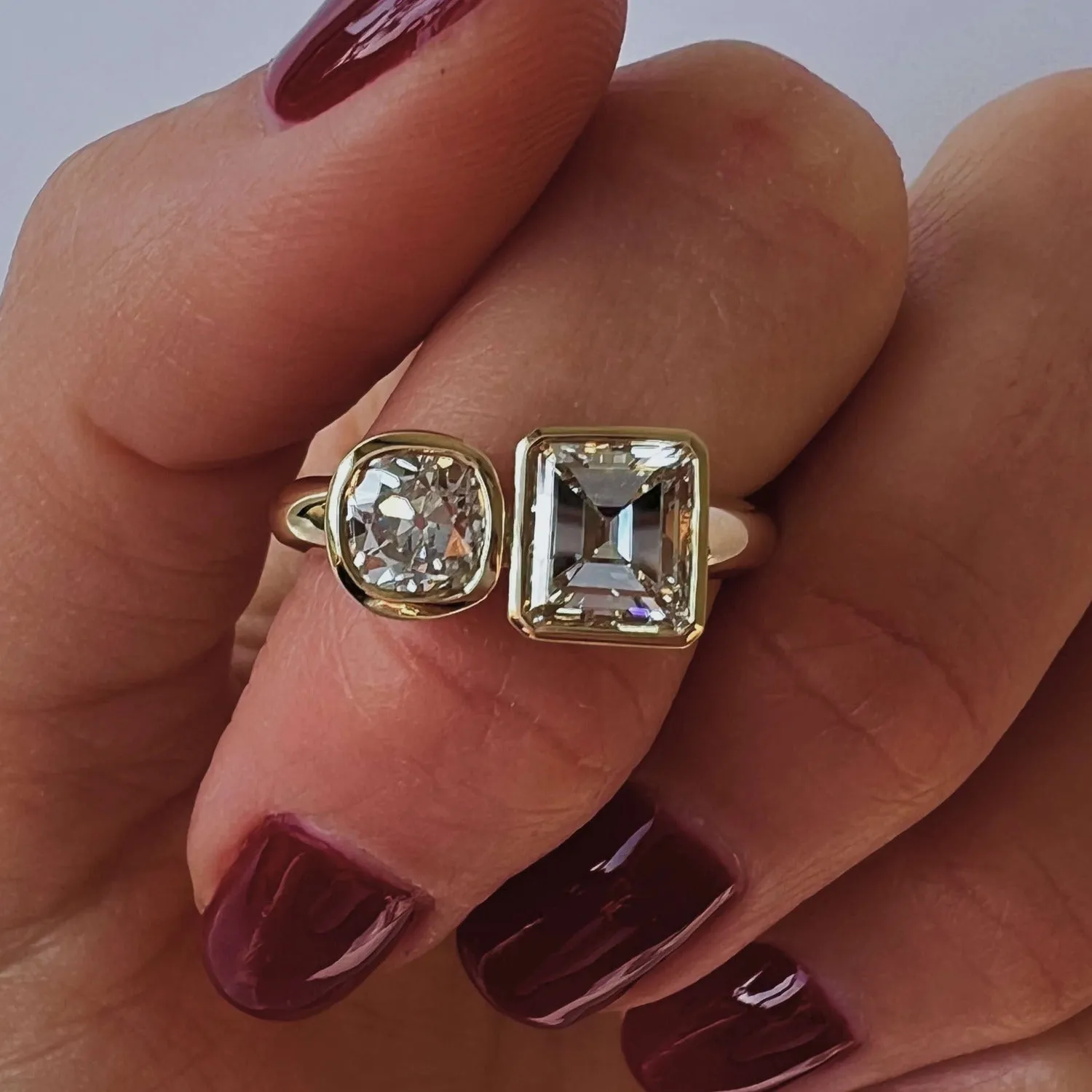 1.04ct and 0.75ct Old Mine Toi et Moi sold by Marrow Fine product image thumbnail 3