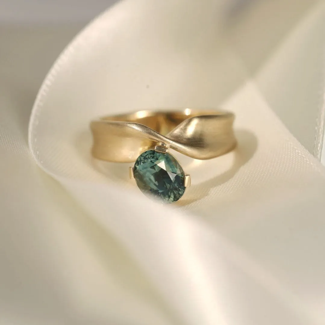 2.07ct Teal Oval Sapphire Twist Ring sold by Marrow Fine product image thumbnail 4