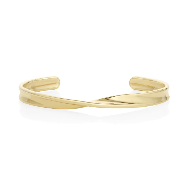 Mini Everyday Twist Link Cuff made by Marrow Fine