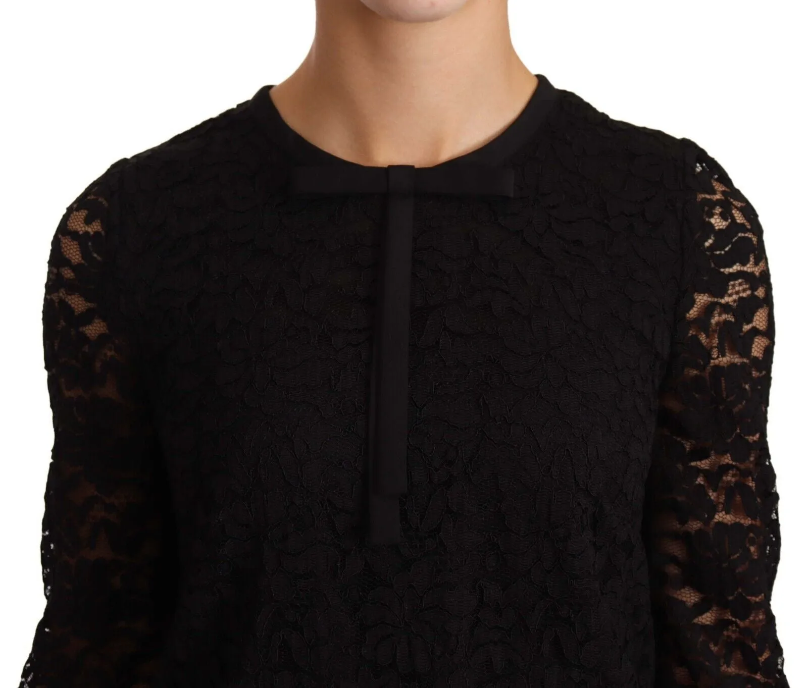Elegant Black Floral Lace Long Sleeve Top sold by Louxly product image thumbnail 4