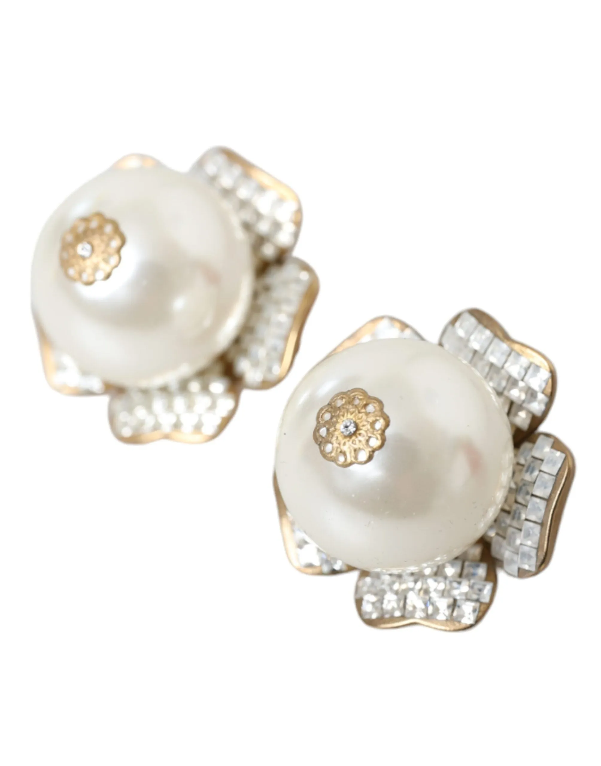 Gold Tone Maxi Faux Pearl Floral Clip-on Jewelry Earrings sold by Louxly product image thumbnail 3