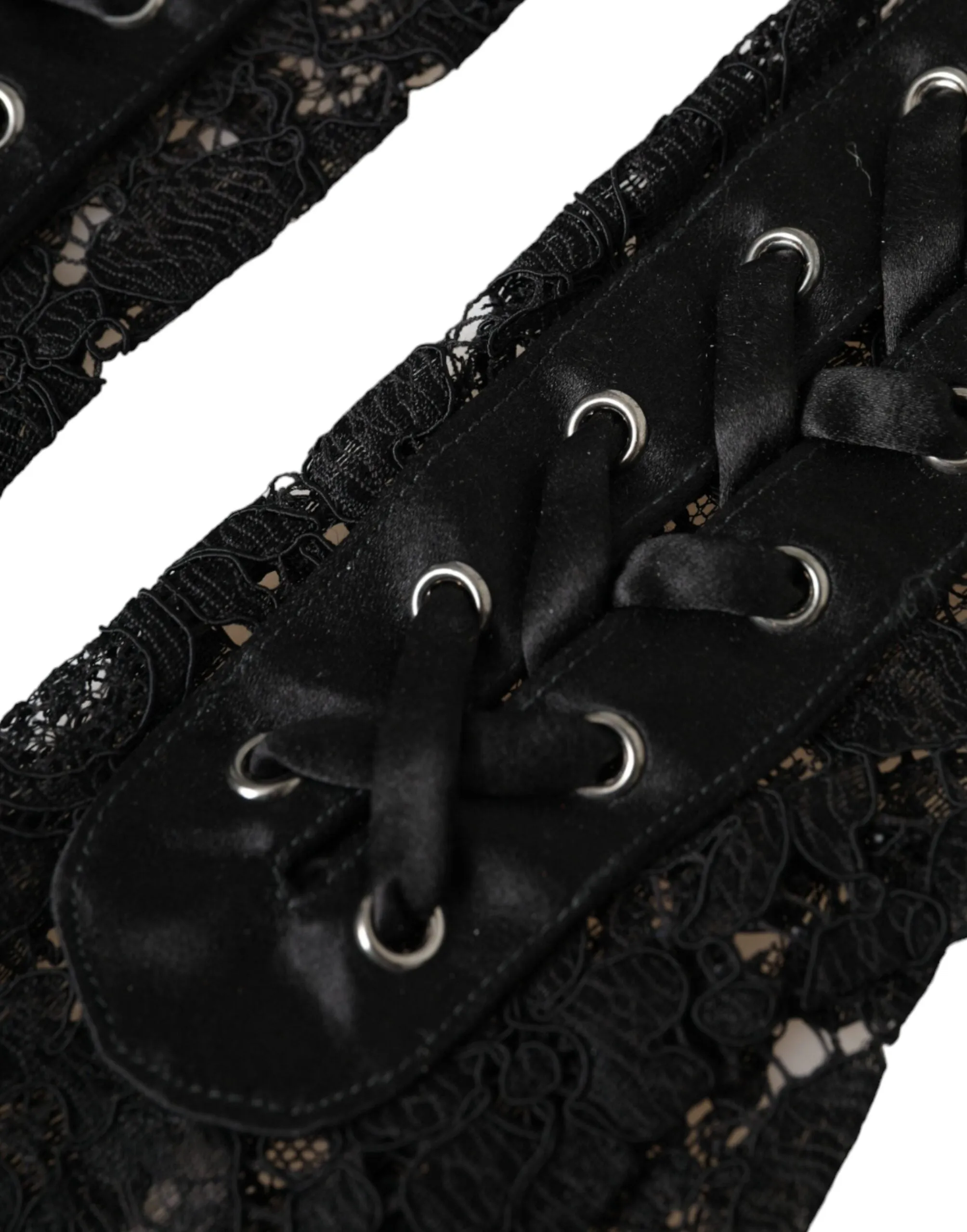 Black Taormina Lace Elbow Length Gloves sold by Louxly product image thumbnail 3