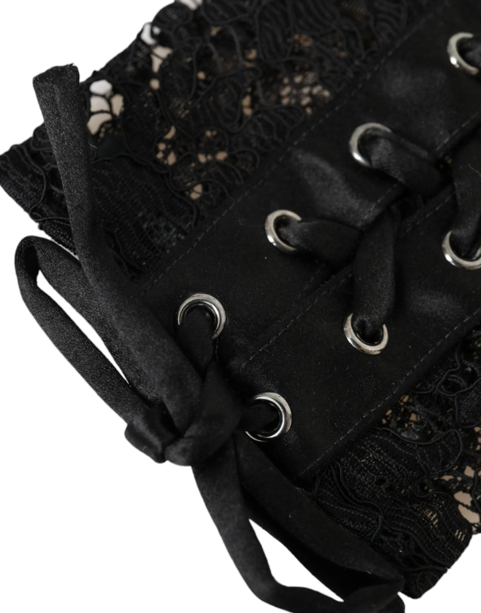 Black Taormina Lace Elbow Length Gloves sold by Louxly product image thumbnail 5