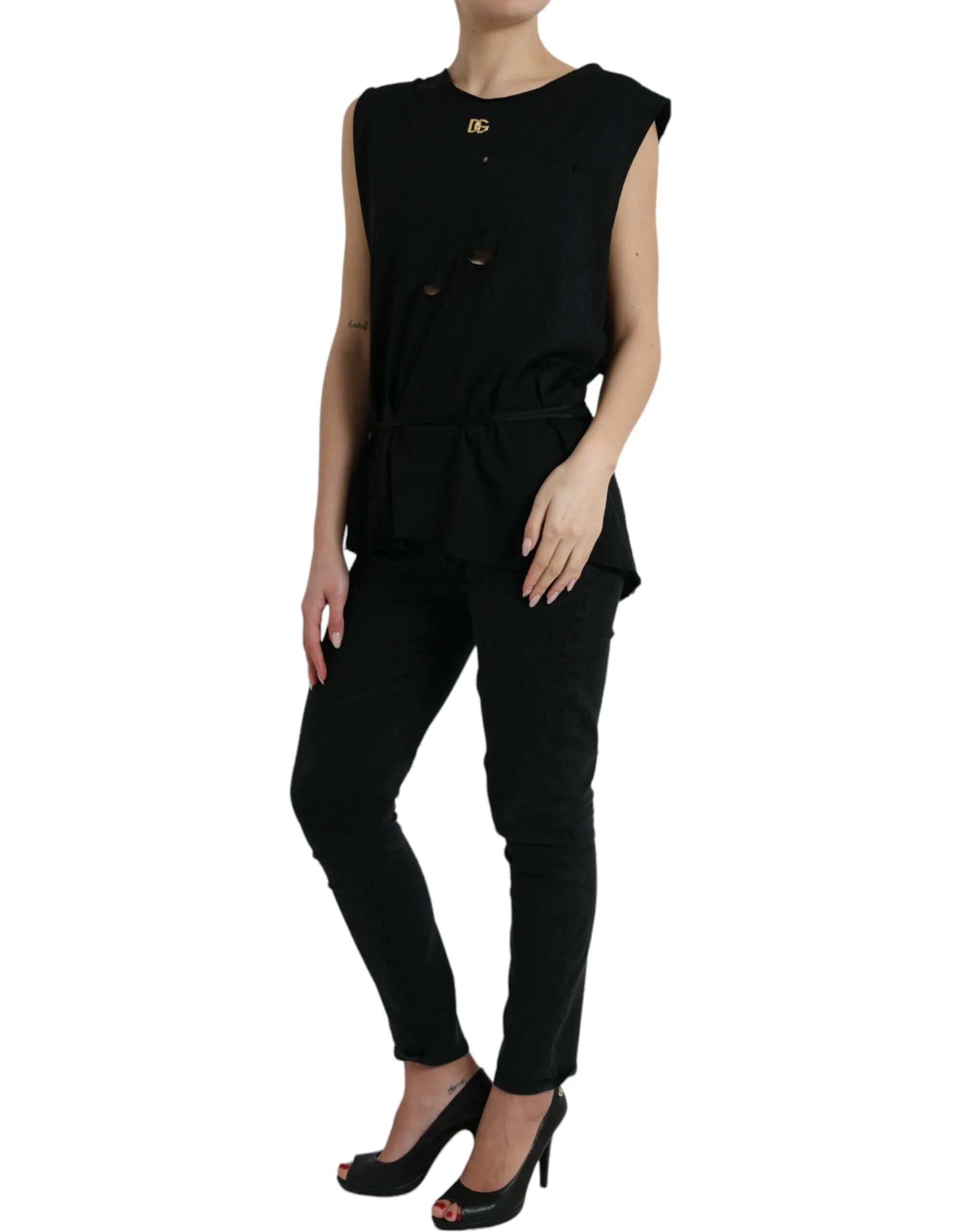 Elegant Black Round Neck Tank Top sold by Louxly product image thumbnail 2